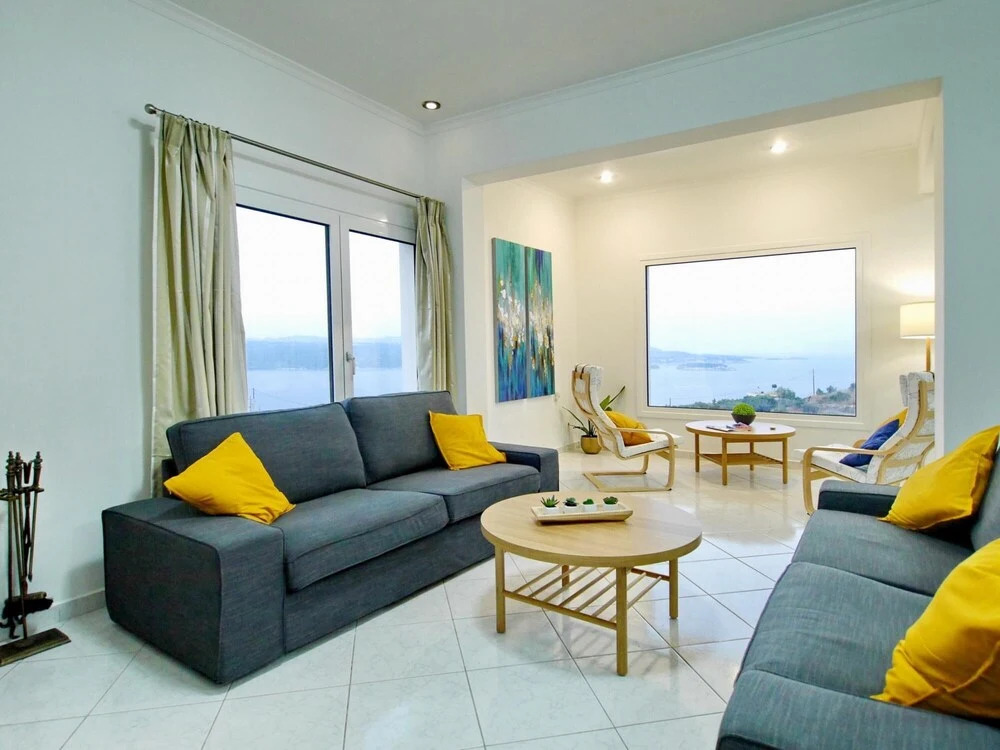 Villa Nikos in Megala Chorafia