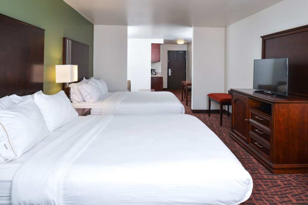 Holiday Inn Express Hotel & Suites Cherry Hills by IHG