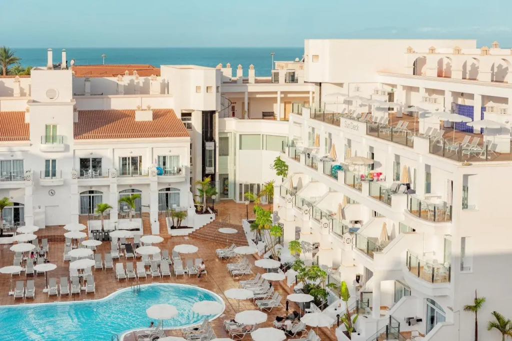 Sunwing Fañabe Beach