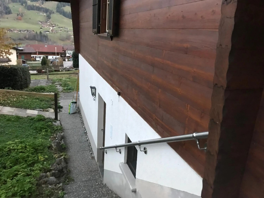 Budget room mountain view ground floor of Chalet Solaria