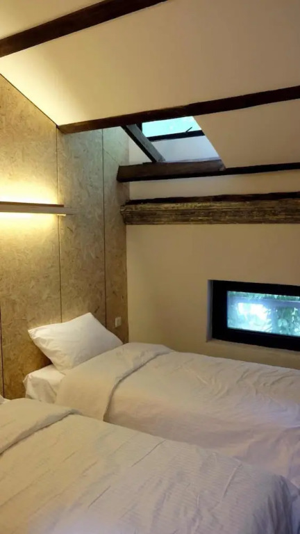 Belakang Kong Heng Ipoh Hotel