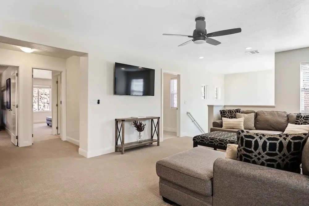 Stay N Play townhouse