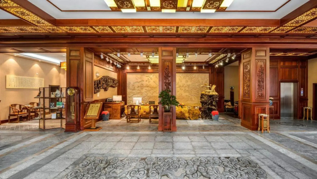 Jinning Rundexing Hotel (Guyan Culture Square)