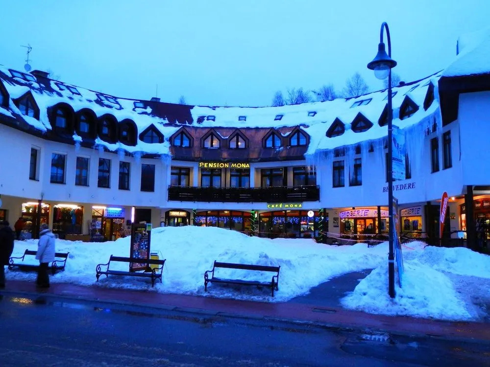 Pension Mona