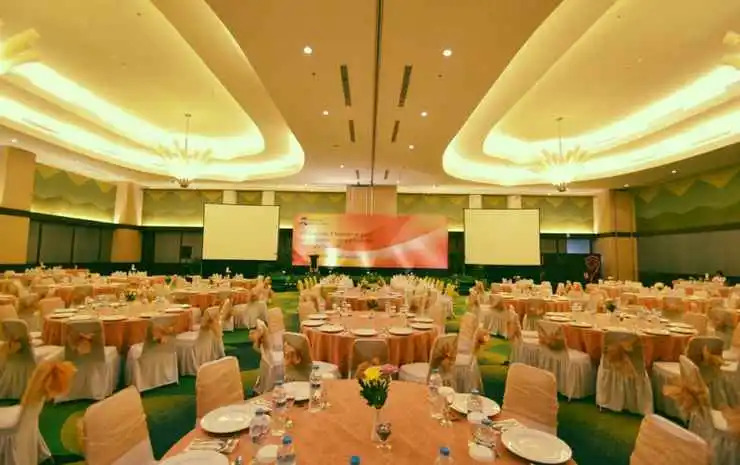 IPB Hotel And Convention Center