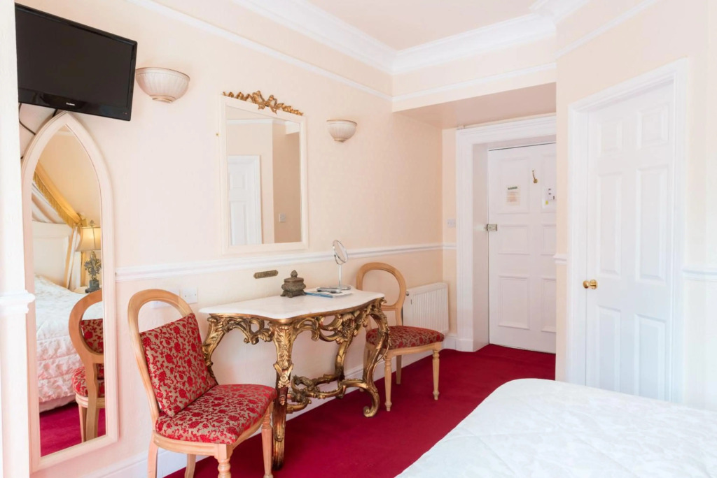 Grange Hotel