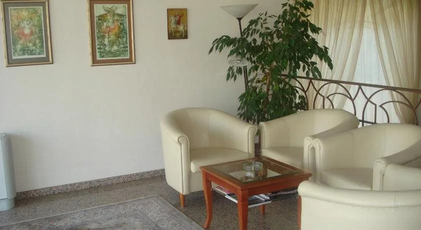 Kapri Hotel