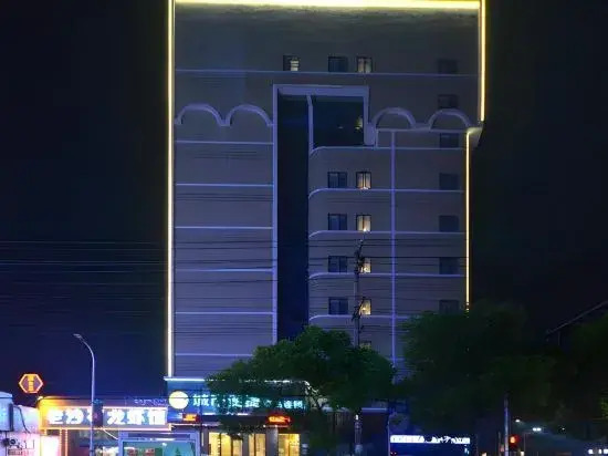 City Comfort Inn