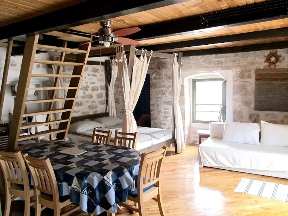 Apartment With 2 Bedrooms in Betina, With Wonderful sea View, Furnishe