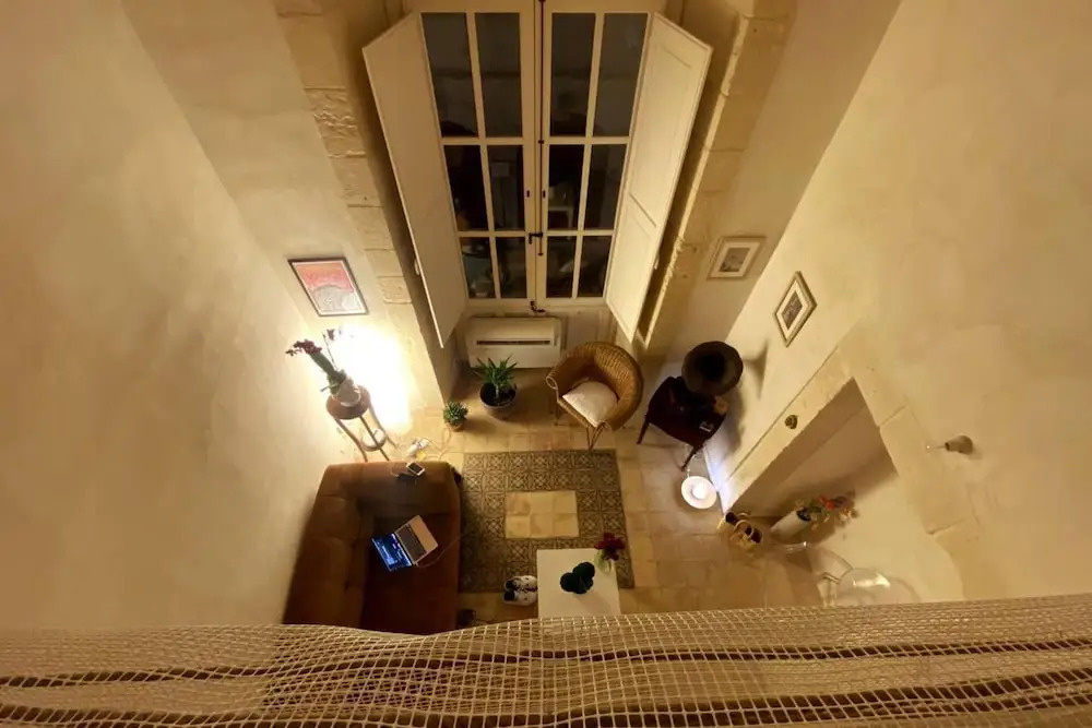 2-bed Island Retreat - Baroque Courtyard & Views