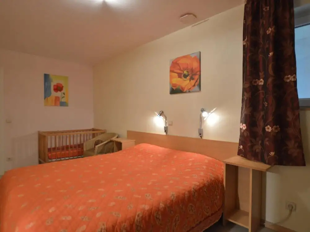 Holiday Home in Robertville Near Lake & Sauna