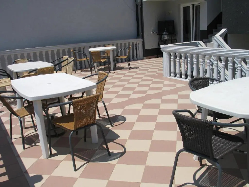 Guest House Dena