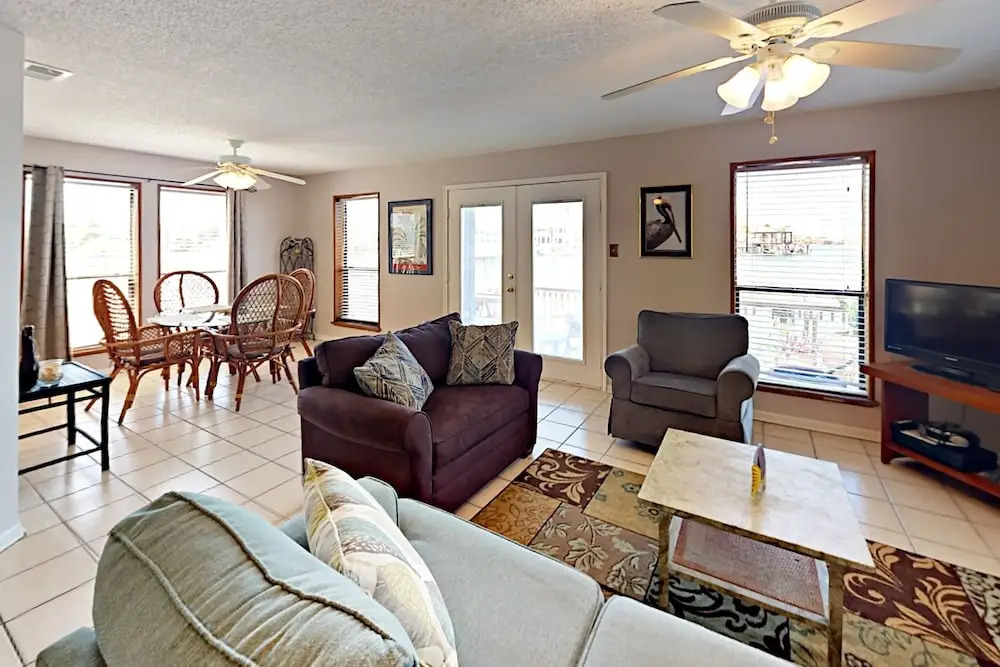 Fortuna Bay 1 - One Bedroom Condo