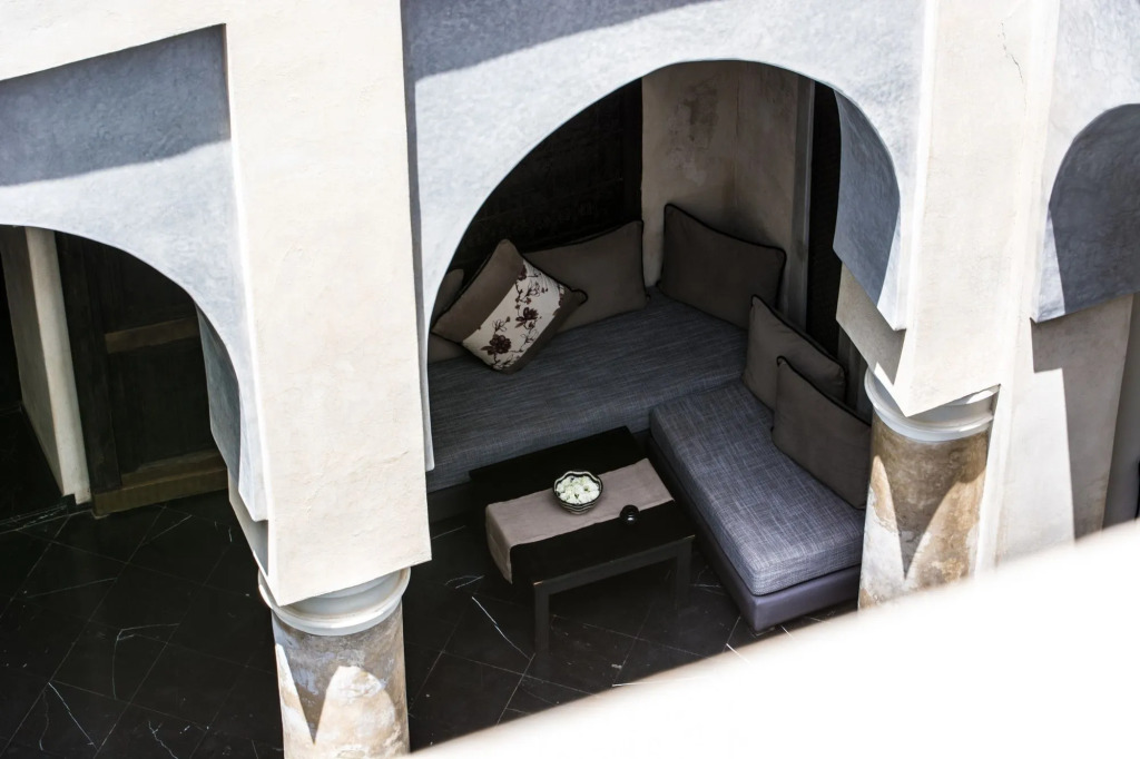 Riad K