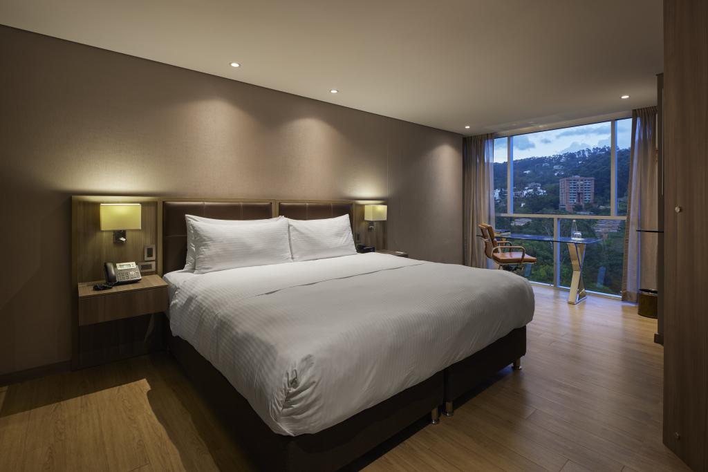 Binn Hotel