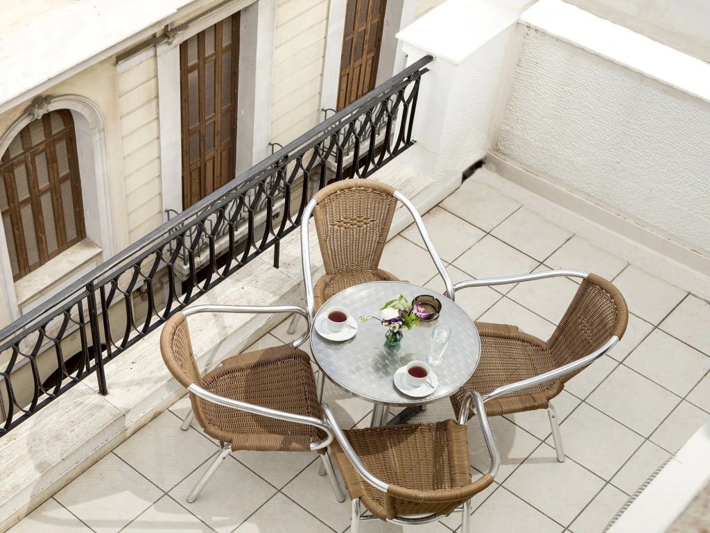 Athos Hotel