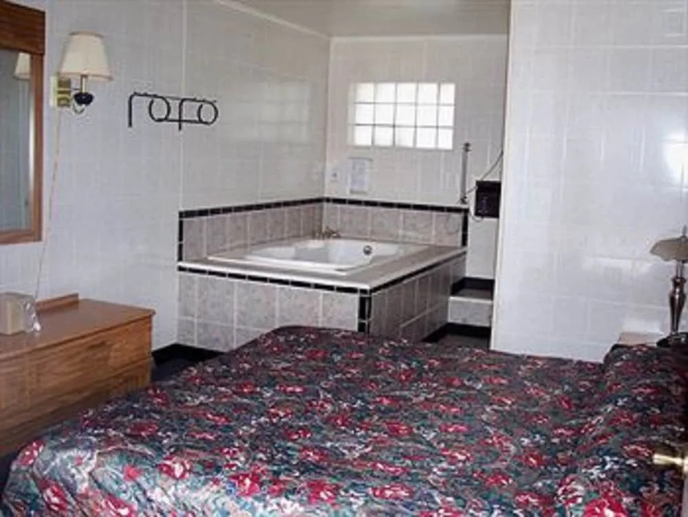 Clearview Motor Inn