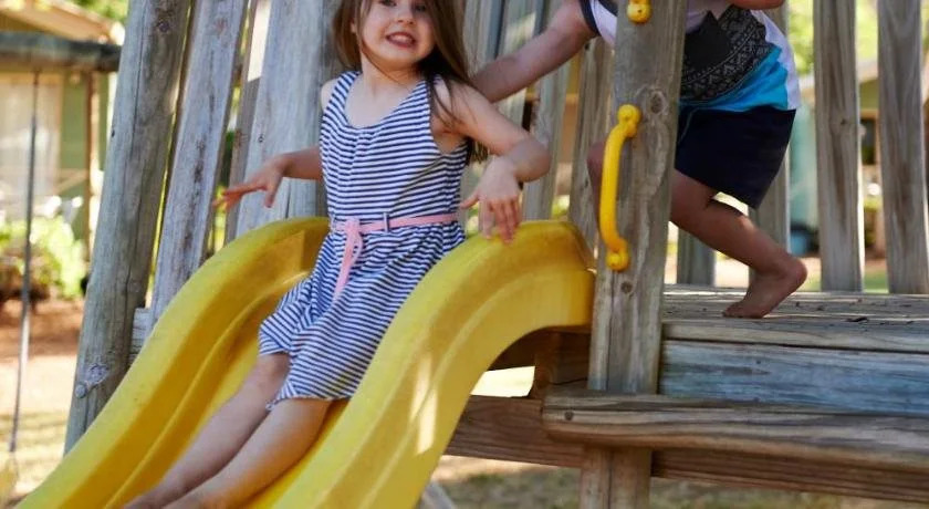Aussie Outback Oasis Holiday Park