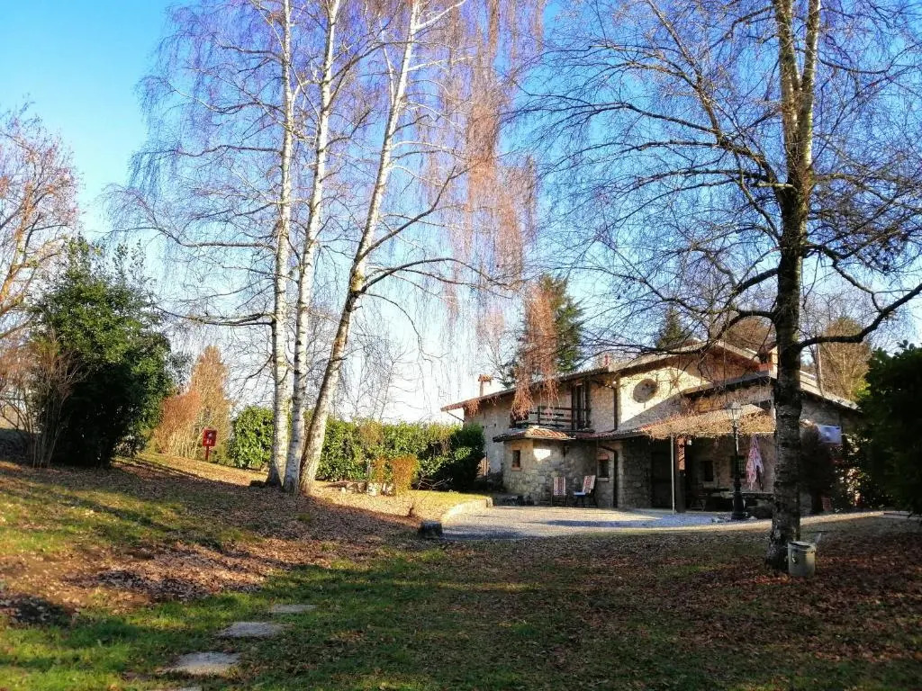 IseoLakeRental - Chalet di Elena