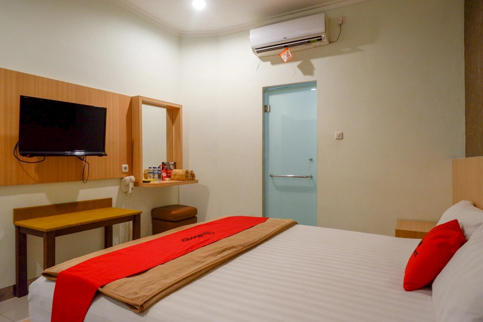 RedDoorz Plus near Malioboro Area