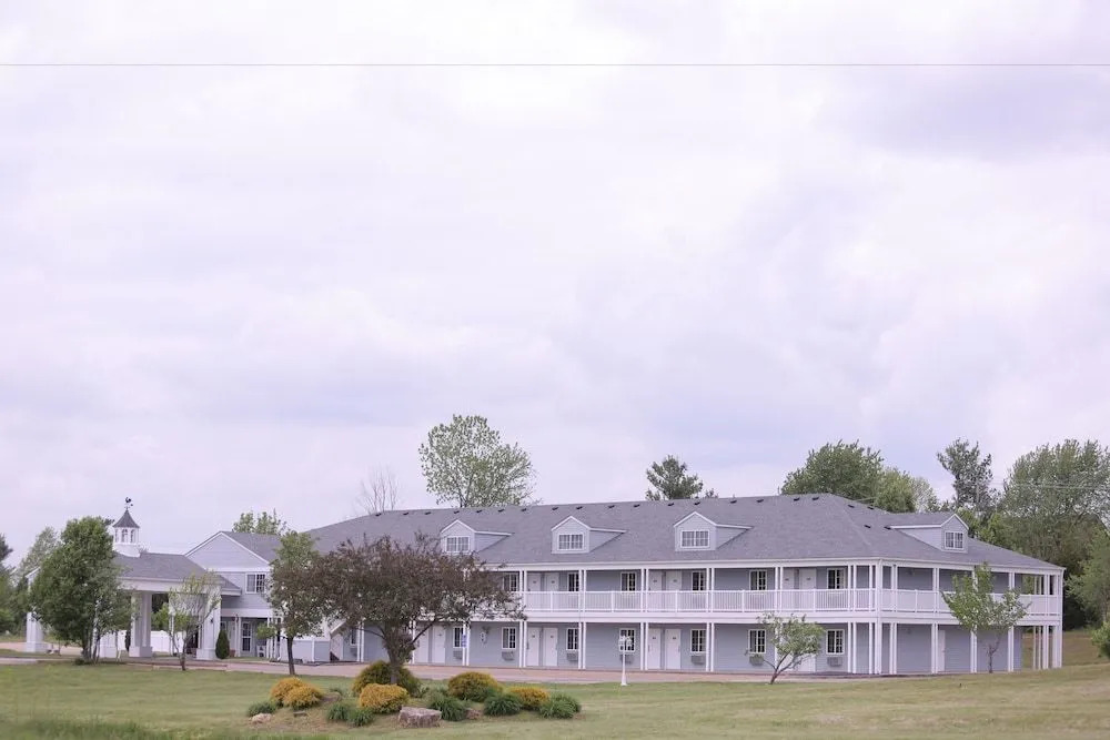 Madison Inn Lodge