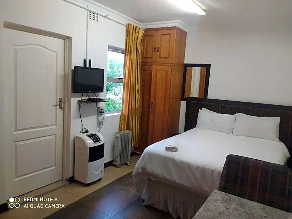 Sema River Lodge