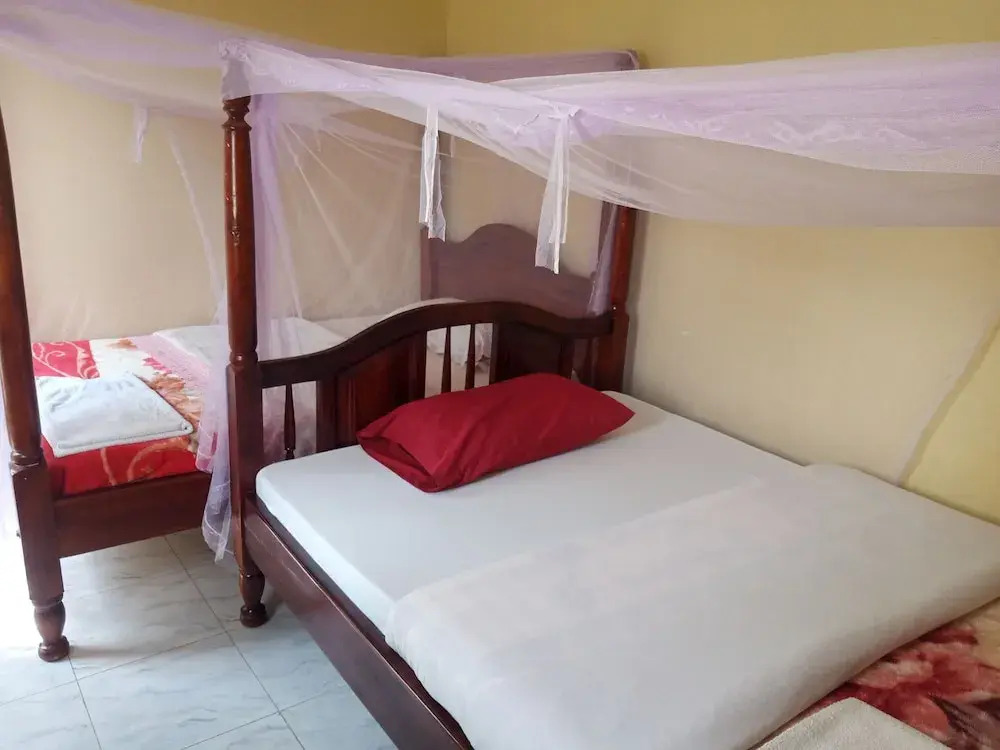 Kibale Eco-Home