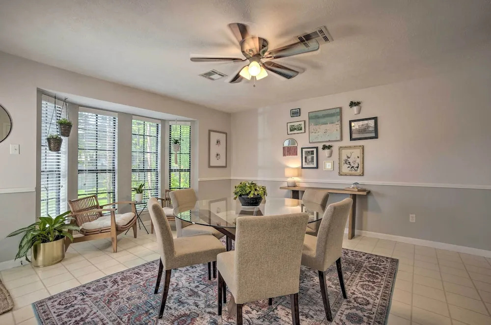 Pet-friendly Bryan Home < 5 Mi to Texas A & M!