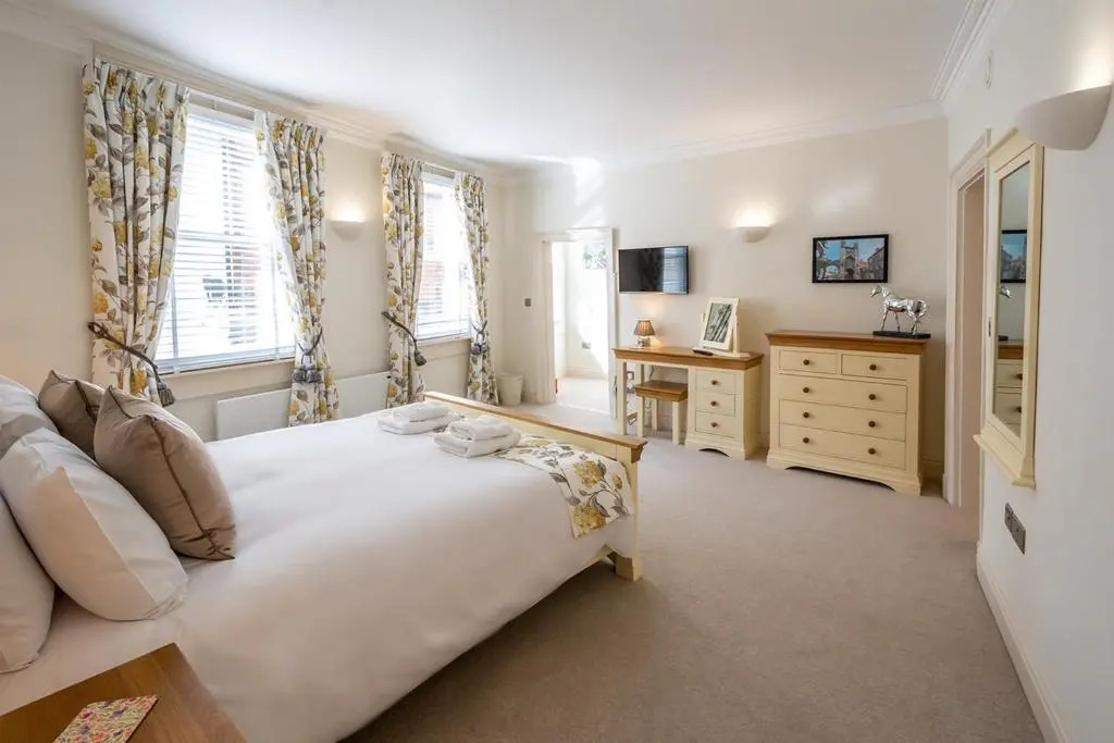 Hunter House Luxury Apartment