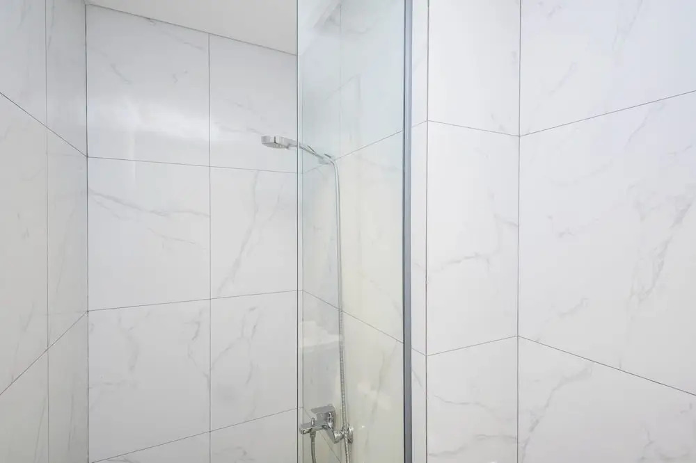 Calm And Restful 1Br At Ciputra World 2 Apartment