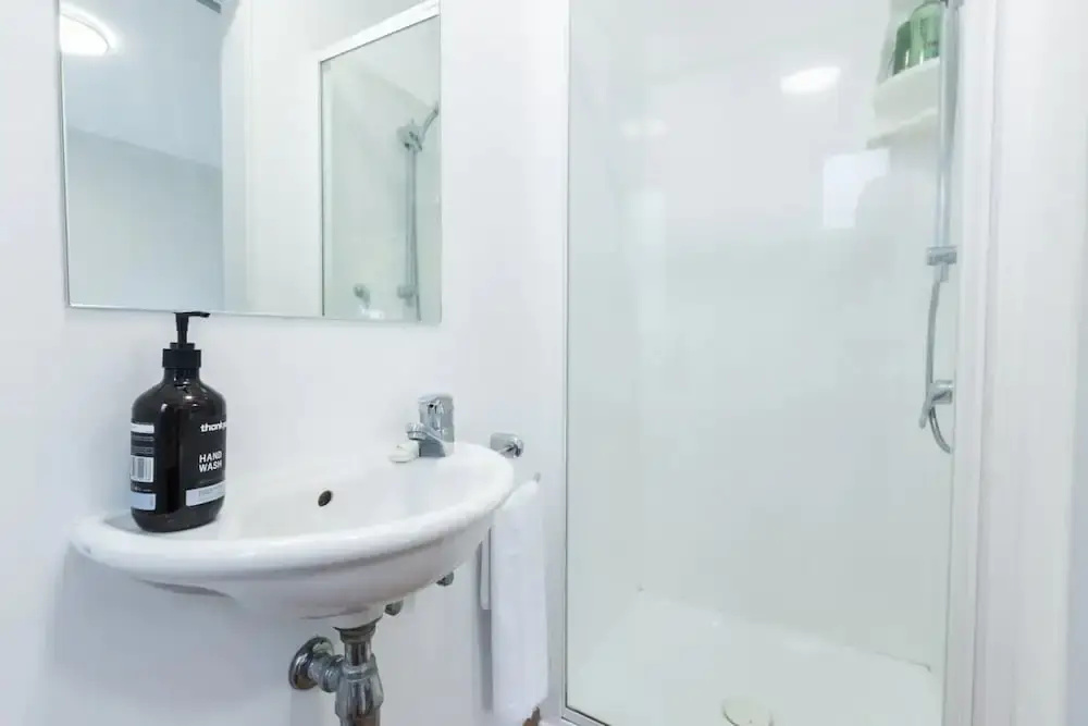 3 Bedroom Modern Townhouse in the Heart of Auckland