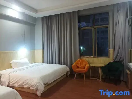 Yijiangnan Yun Homestay (Qionghai Aihua East Road High Speed Railway Station)