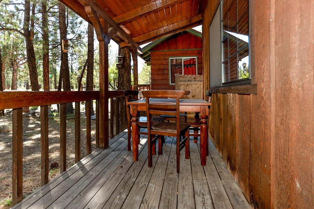 Birdie Cabin 1328 by RedAwning