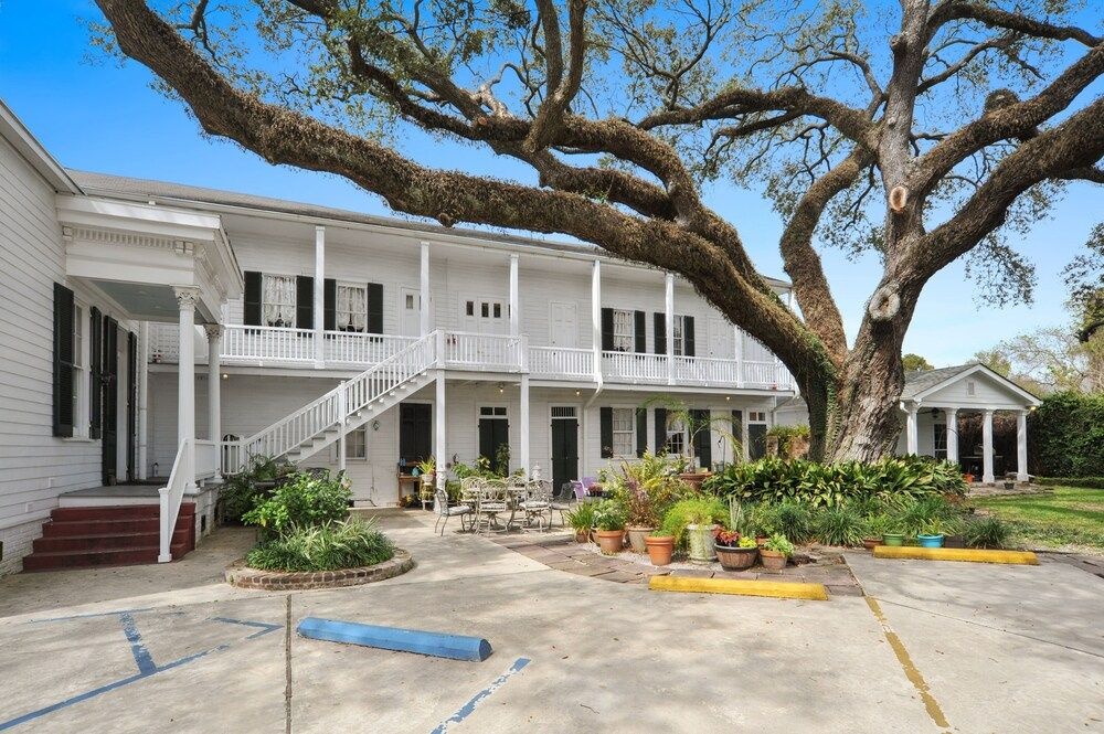 Ashtons Bed and Breakfast
