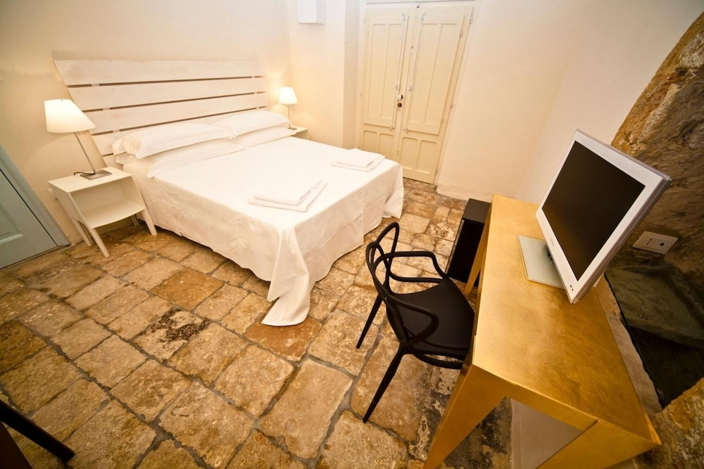 Palazzo del Capitolo - By I Bastioni San Domenico
