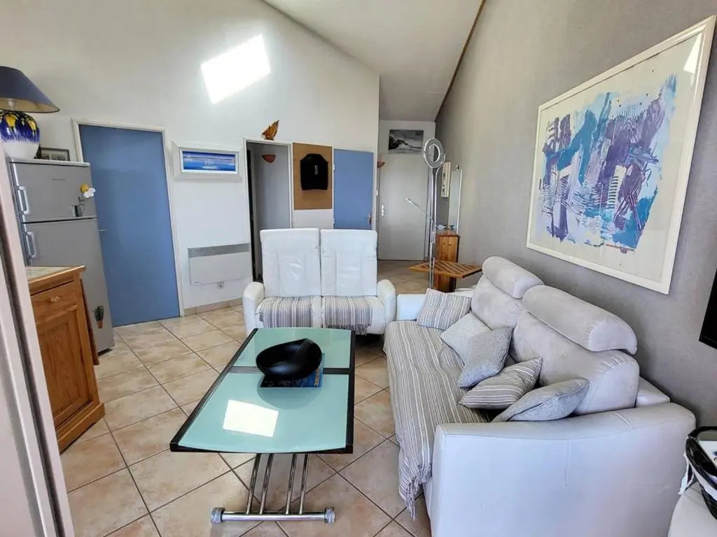 Appartement Six-Fours-les-Plages, 3 pièces, 6 personnes - FR-1-316-95