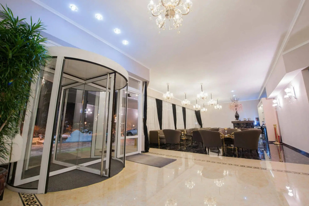 Hotel Carpathia