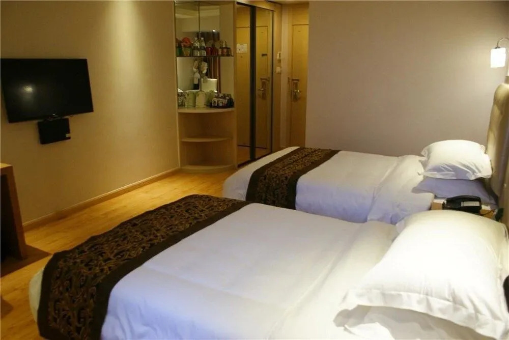 Phoenix Hotel