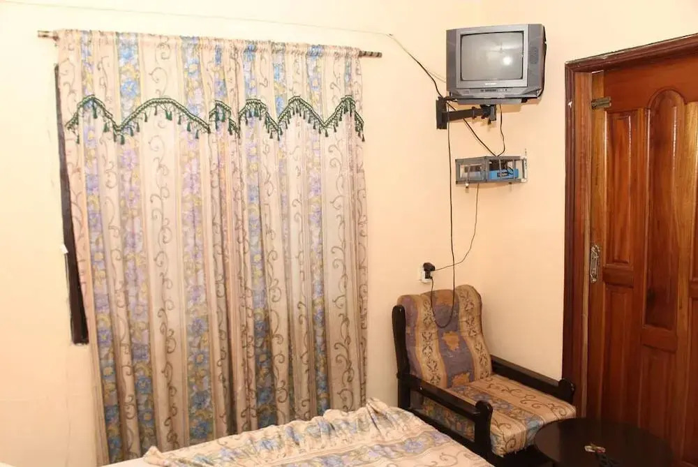 To Be Hotel