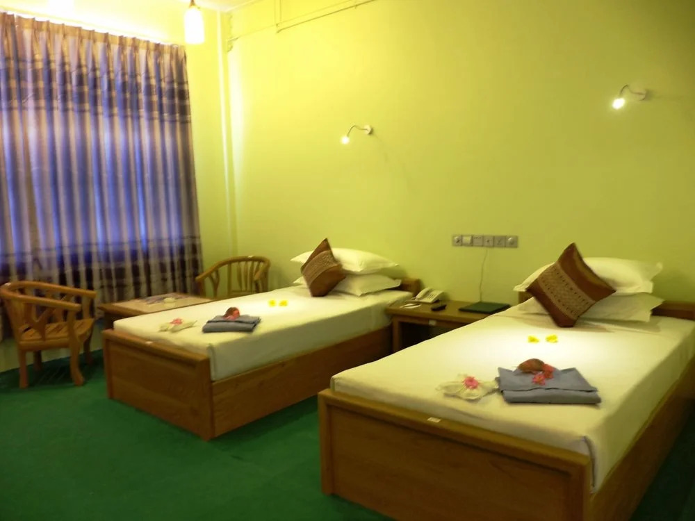 Jade Royal Hotel