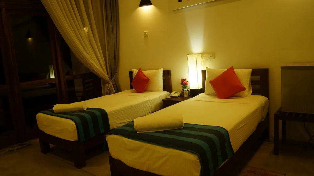 Hotel Athgira
