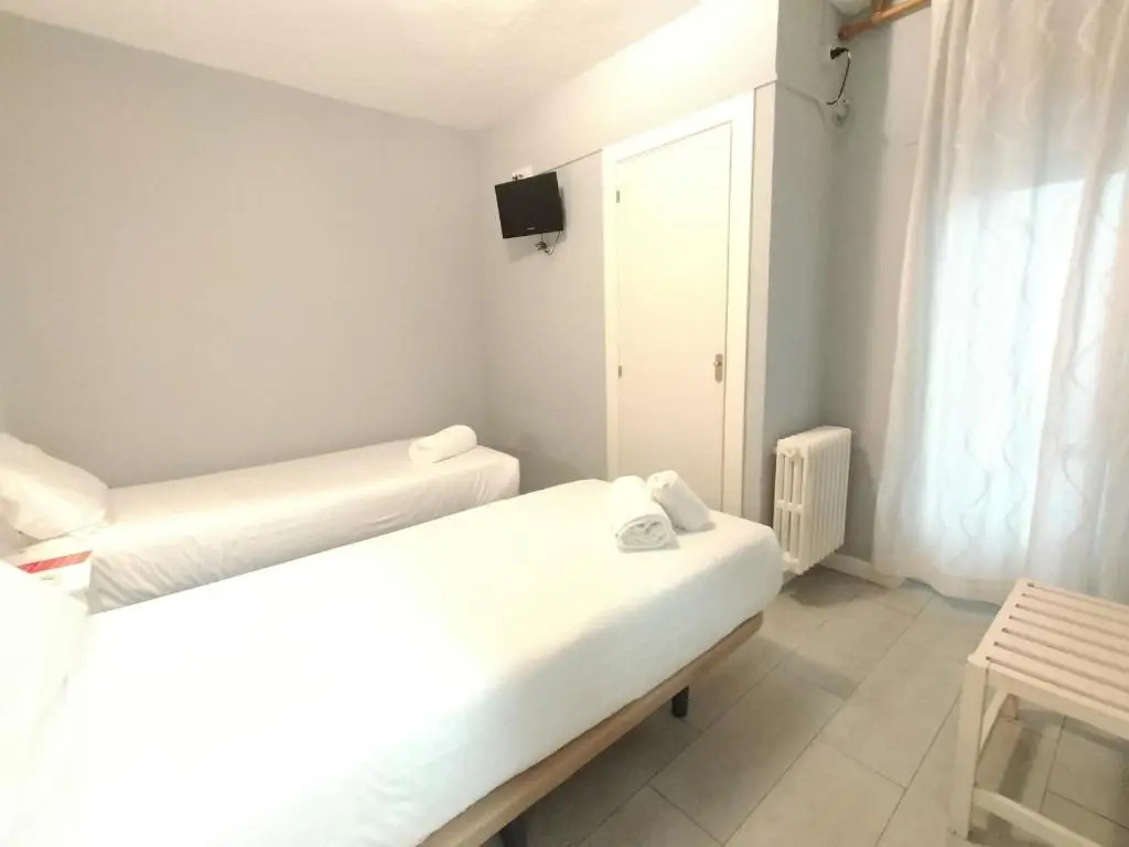 Hostal Albero by gaiarooms
