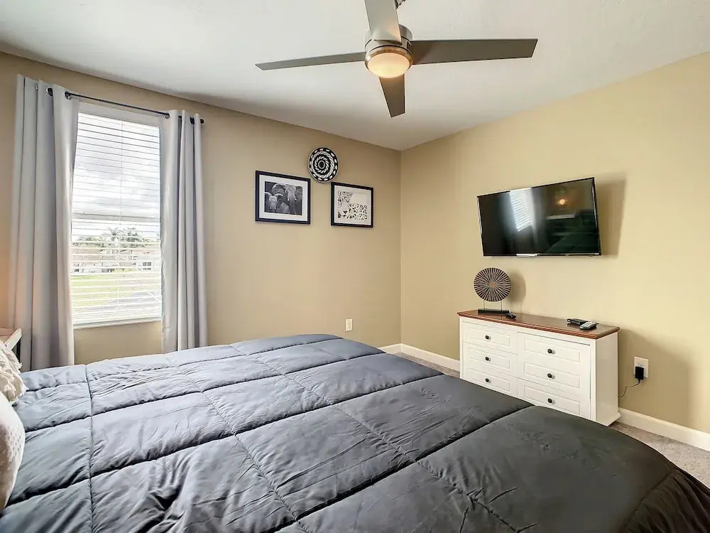 Family Villa Themed Rooms Near Disney