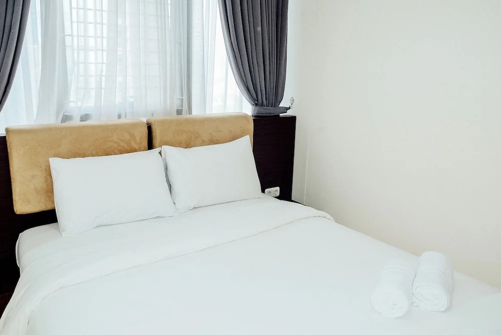Artistic Room Lavenue Apartment