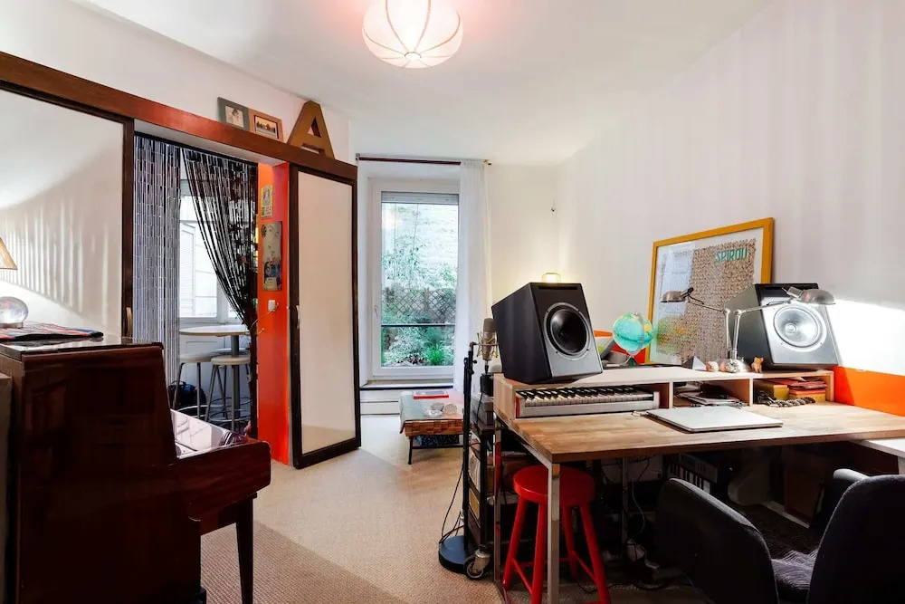 Charming Apartment Located at the Foot of the Sacred Heart