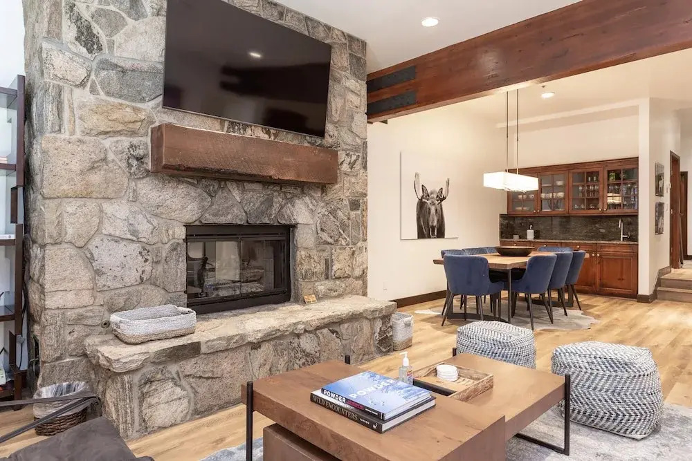 Trail's End Lodge at Deer Valley Resort - Two Bedroom Residence with Spa #402 2 Condo
