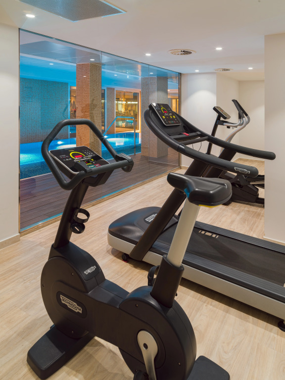Отель H10 Casa del Mar