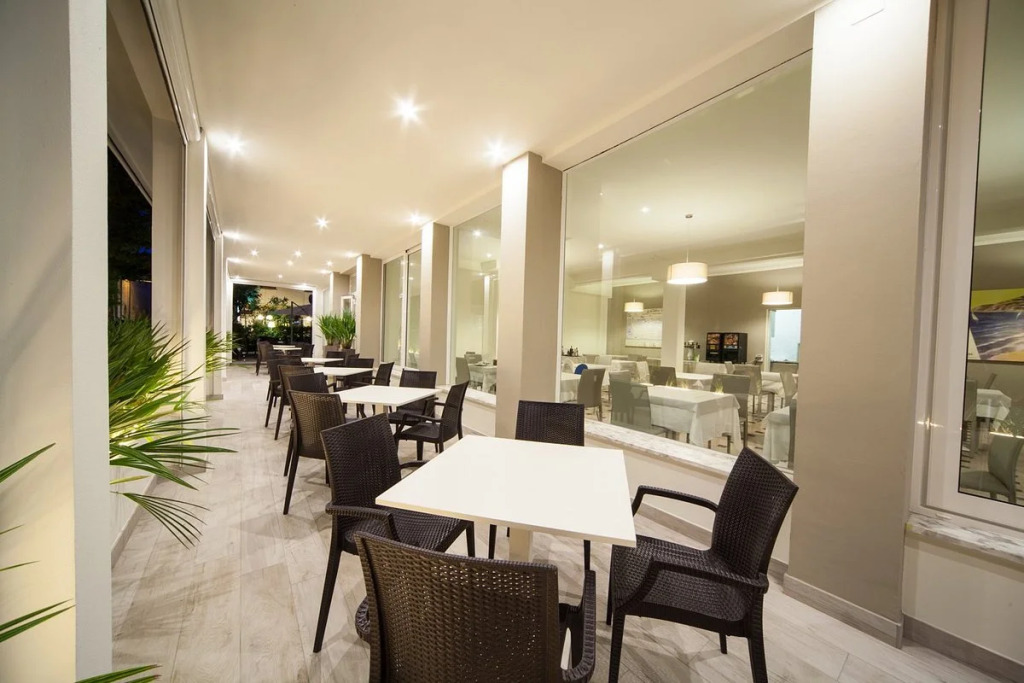 Hotel Lux