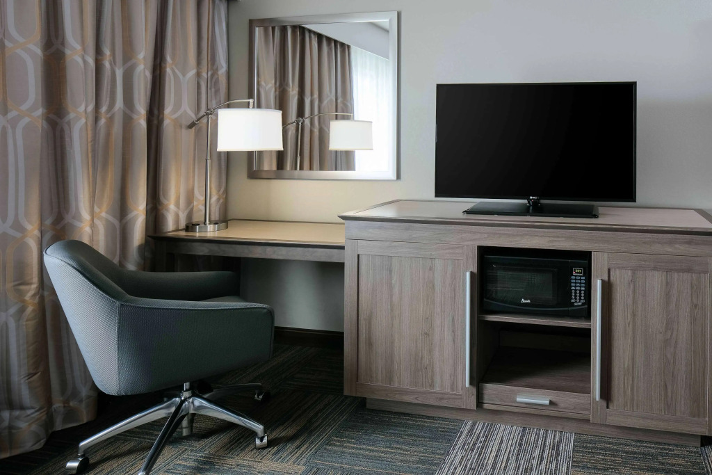 Hampton Inn & Suites-Hudson Wisconsin