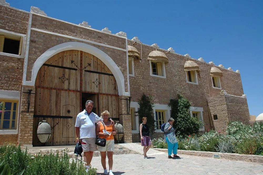 Hotel Dakyanus